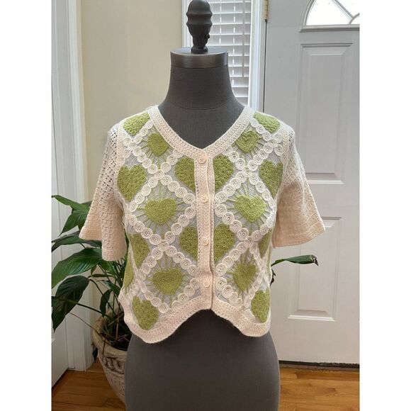 Crochet Knit Button Closure Short Sleeve Sweeter Top Size Small Boho - Picture 9 of 9
